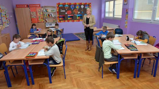 Violeta Pranjić, učiteljica u Područnoj školi Gola osvojila je nagradu Ministarstva zaštite okoliša za brojne ekološke akcije koje organizira u suradnji sa svojim učenicima