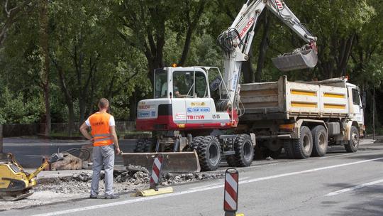 Radovi na cesti