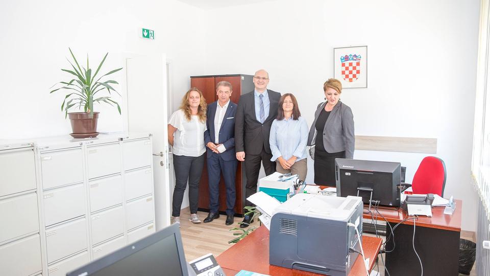 porezna uprava u Gospiću