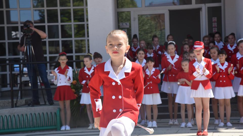 U sklopu proslave Dana grada održani su i brojni događaji u organizaciji našičkih udruga, ali i zabavni program u organizaciji TZ-a Grada Našica