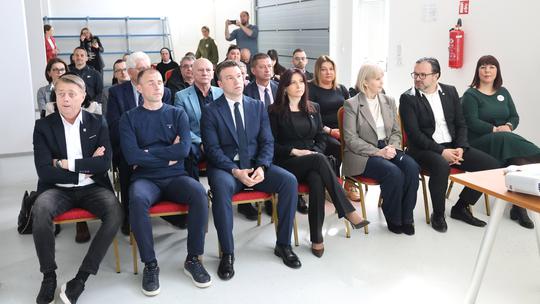 storyeditor/2025-04-10/Banka_hrane.jpg