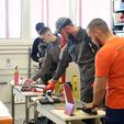 Ovisno o kategoriji, visina stipendije iznosi 80 ili 110 eura po učeniku, odnosno studentu