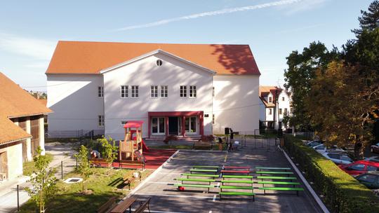 VIŠE OD MILUJUN EURA Uz novouređenu školu u Langovoj, Grad je uoči početka školske godine znatna sredstva uložio i u uređenje još šest školskih objekata na samoborskom području